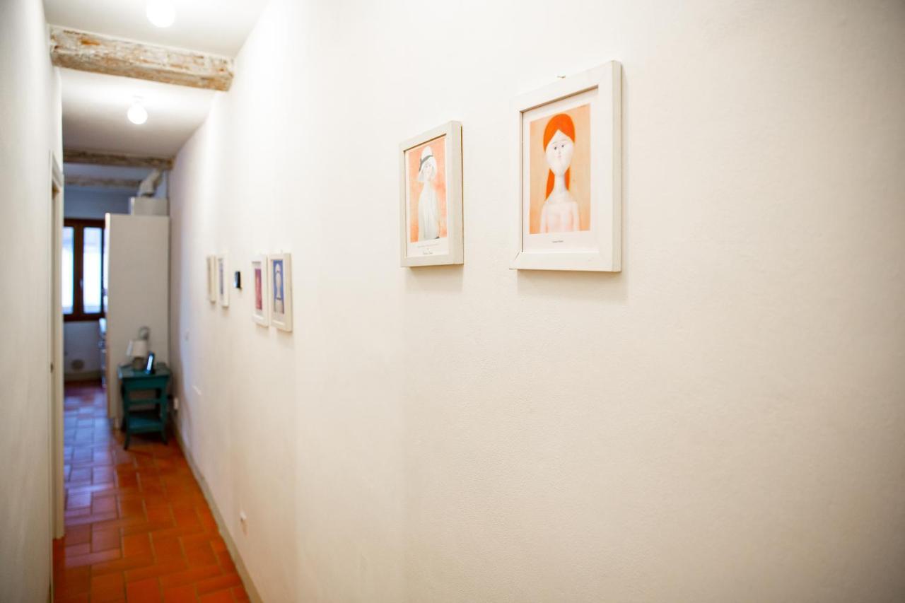 Graceful Apartment In The Heart Of Florence Luaran gambar